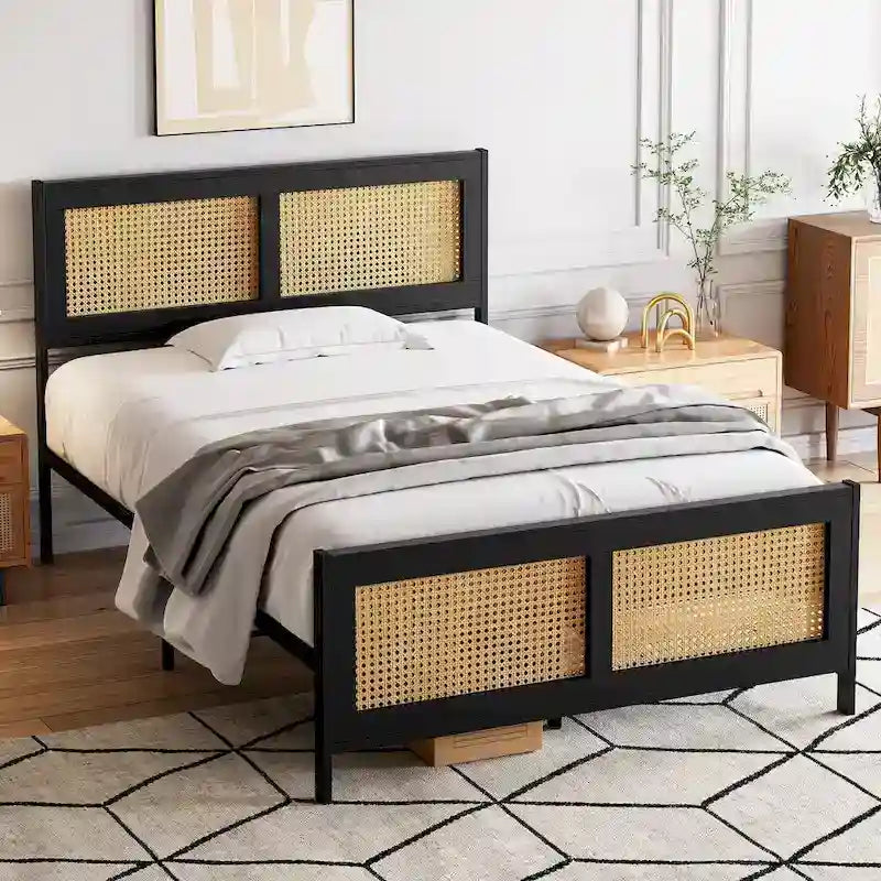 Struttura letto con testiera e pediera in rattan