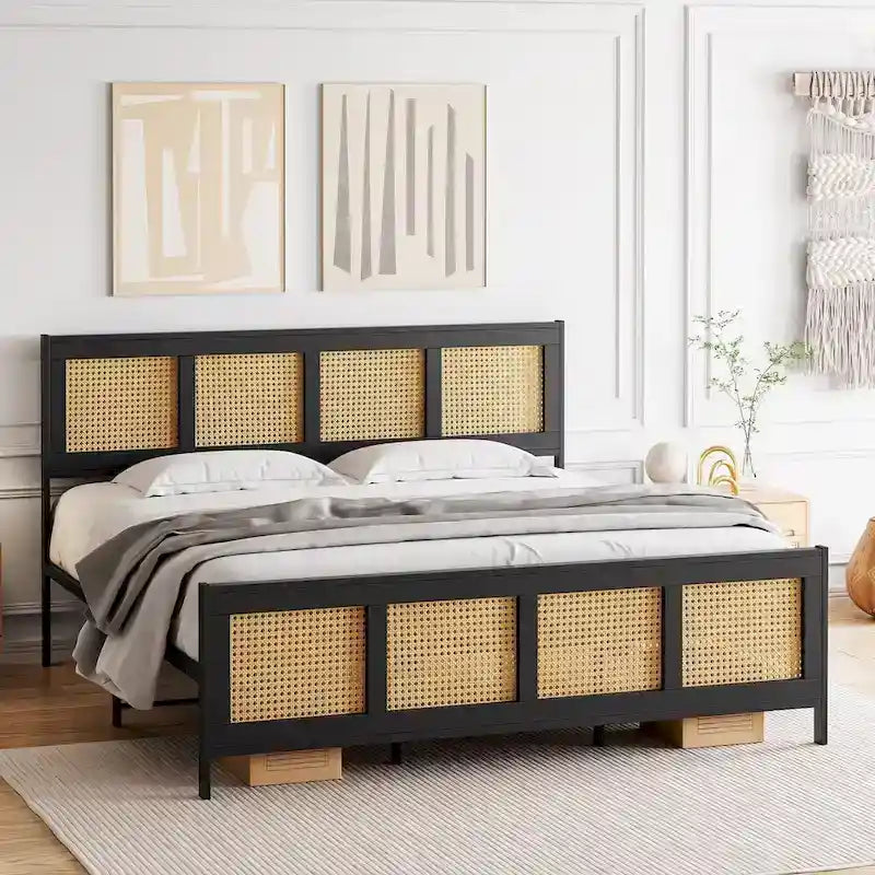 Struttura letto con testiera e pediera in rattan