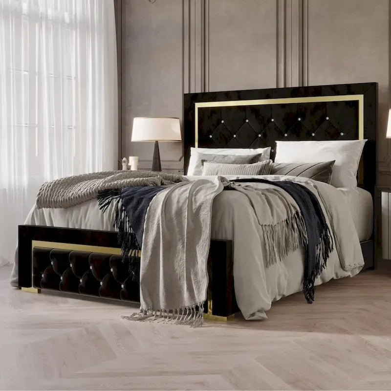Letto con testiera a pannelli