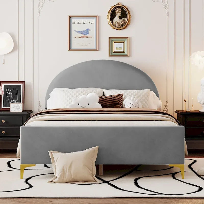 Letto a piattaforma imbottito con testiera classica a semicerchio e gambe in metallo
